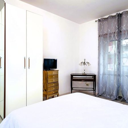 Marconi Flat Apartment โรม ภายนอก รูปภาพ