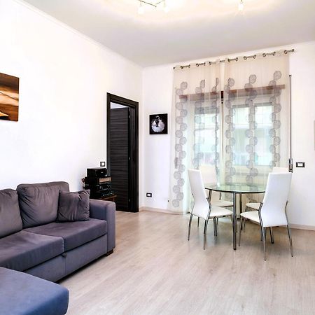Marconi Flat Apartment โรม ภายนอก รูปภาพ