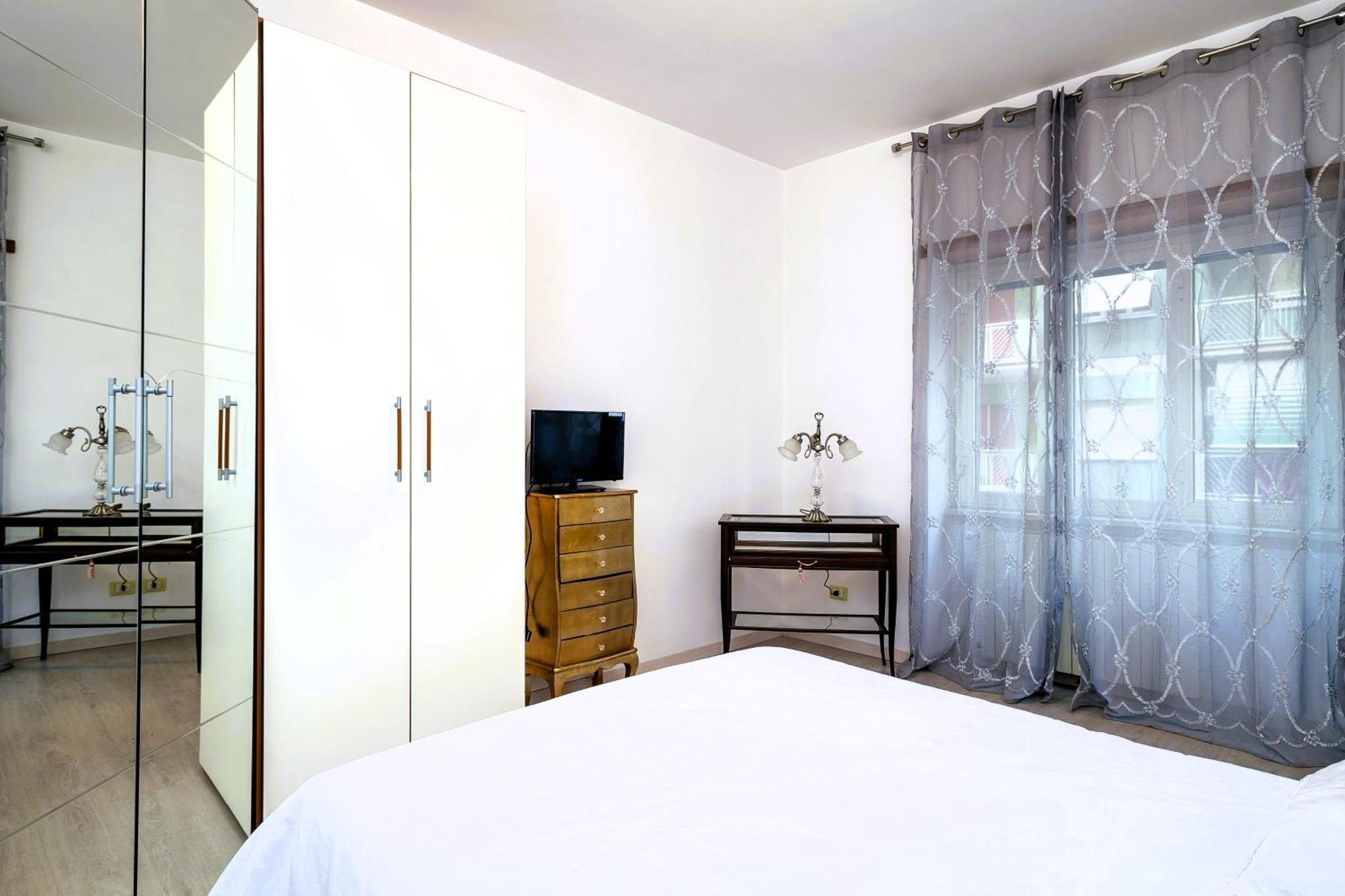 Marconi Flat Apartment โรม ภายนอก รูปภาพ